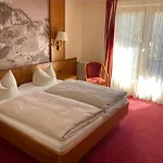 호텔 Alpenhof 4*